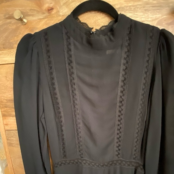 Reformation Womens Mock Neck Mini Dress Long Sleeve (Like New!) size 8 - Picture 2 of 5